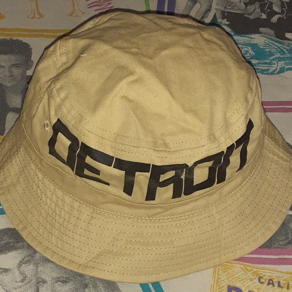 90s Detroit City City Hunter Biege Bucket Fishing Hat Cap